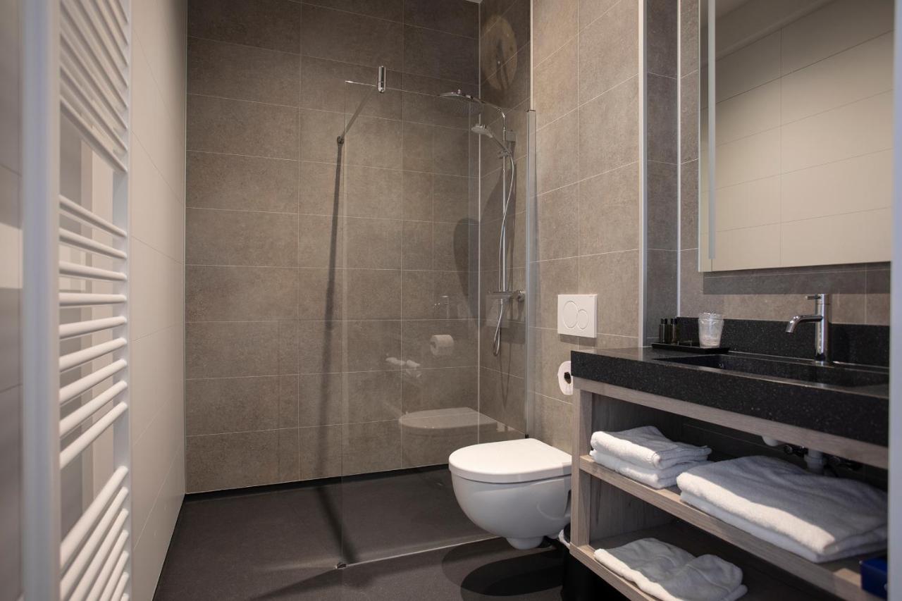 Hotel Толен Экстерьер фото