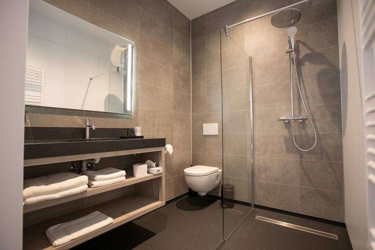 Hotel Толен Экстерьер фото